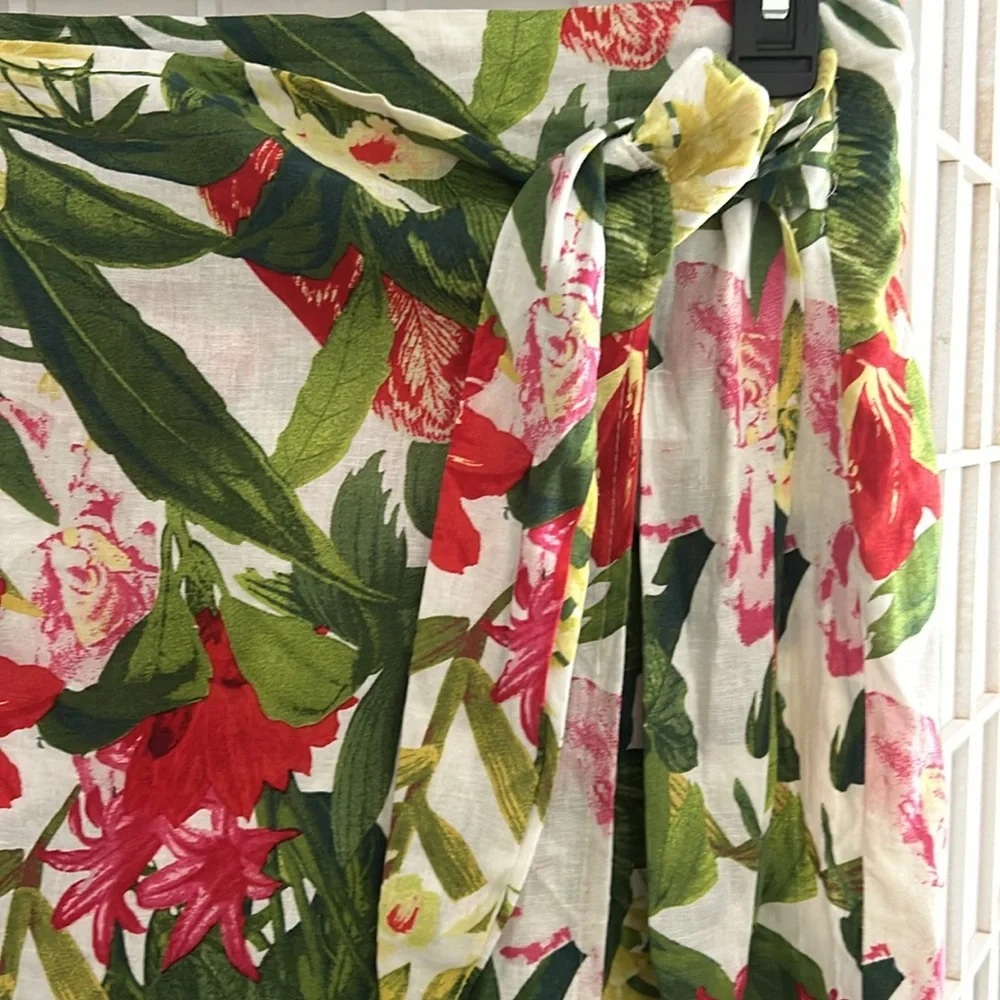 Panama Jack tropical floral